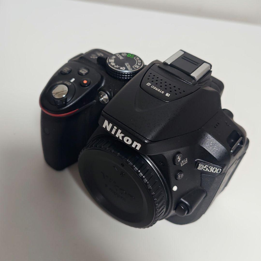 【レンズ不備有】Nikon D5300 ダブルズームキット ブラック