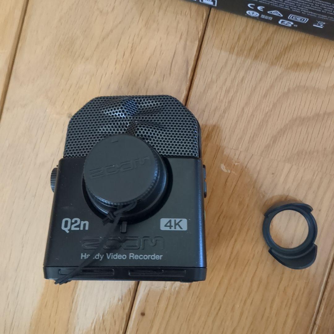 ZOOM. Q2n 4K ハンディビデオレコーダー