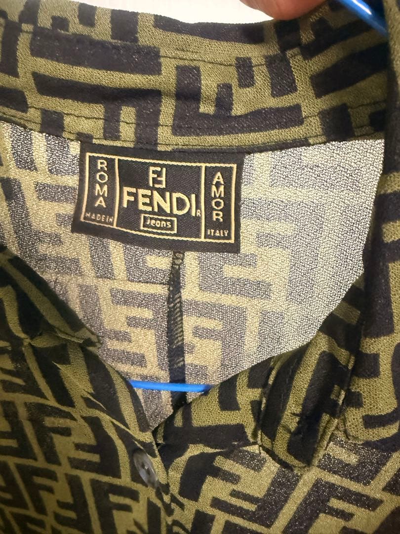か*)様 Fendi ロゴプリント 長袖シャツ