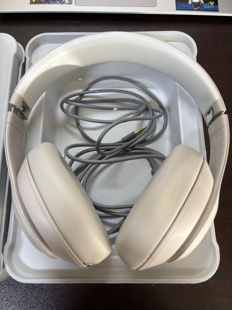【正規品】Beats Studio Pro ワイヤレスヘッドホン サンドストーン