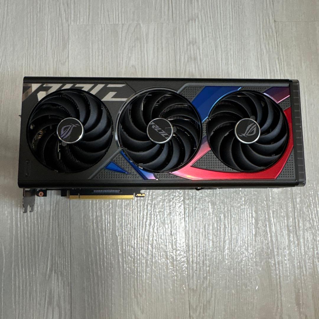 グラフィックボード・グラボ・ビデオカード ASUS ROG Strix GeForce RTX 4070 SUPER