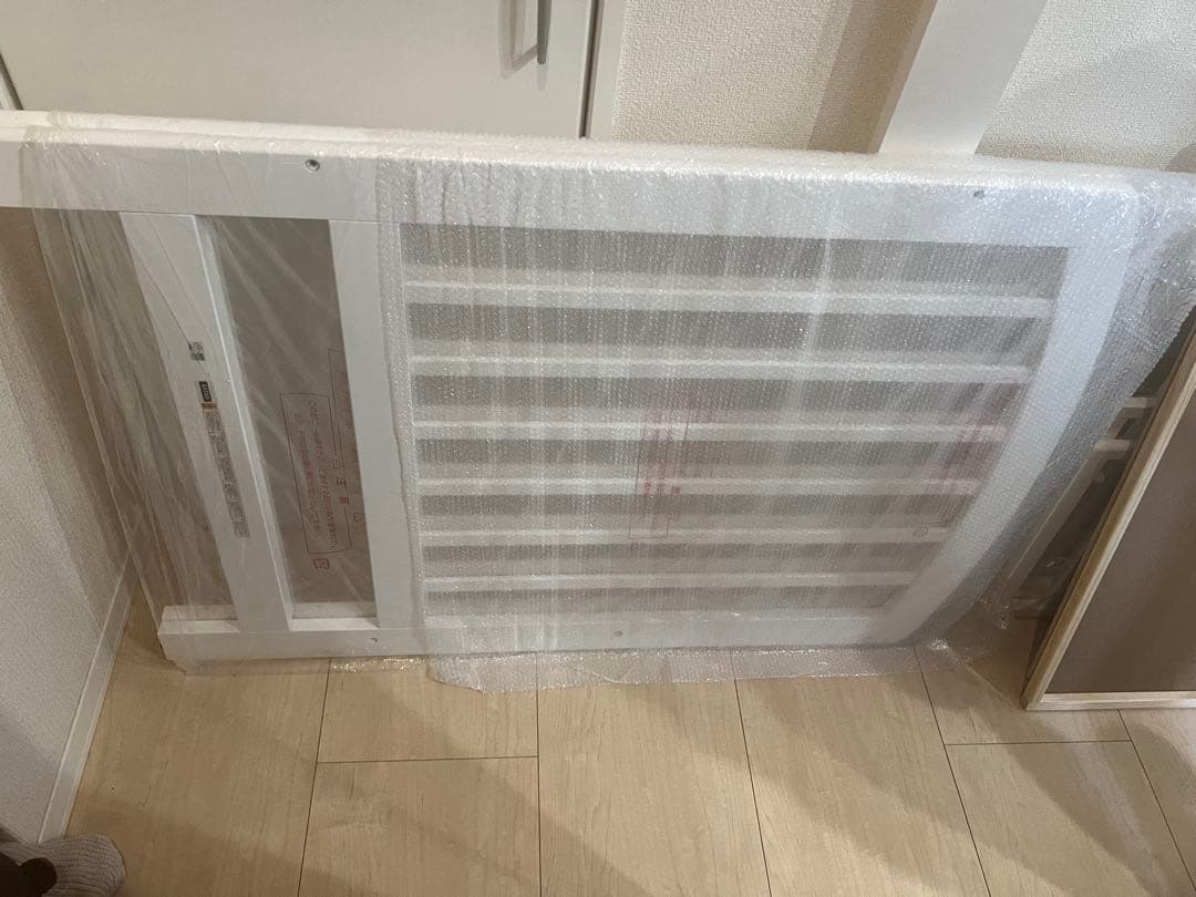 新品未使用手渡し限定　KATOJI ハイポジションベビーベッドホワイトレギュラー