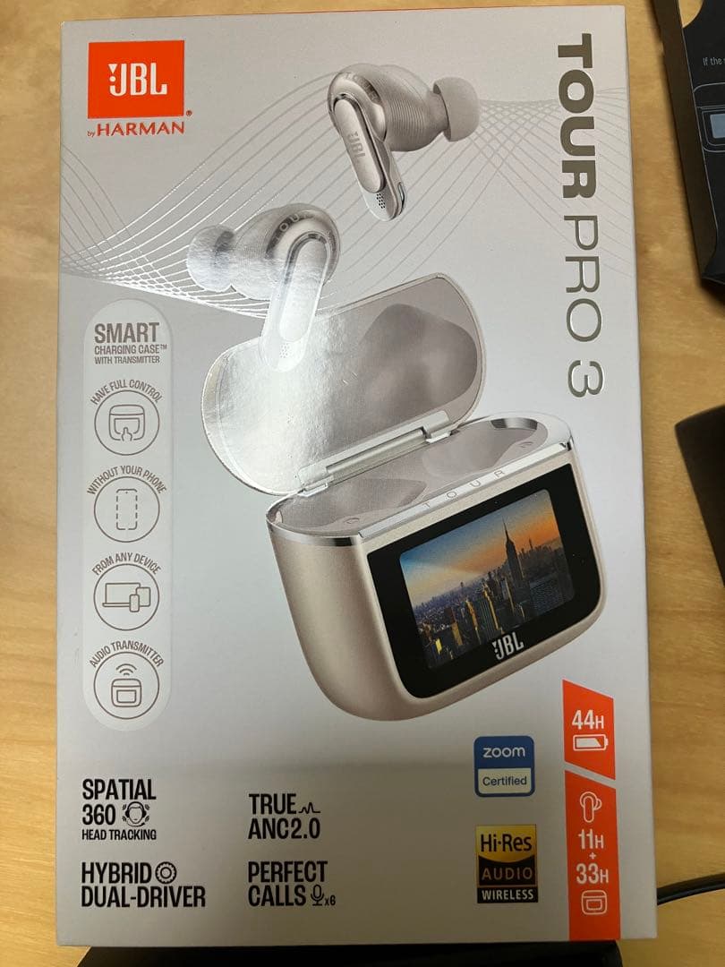 JBL TOUR PRO 3 ワイヤレスイヤホン