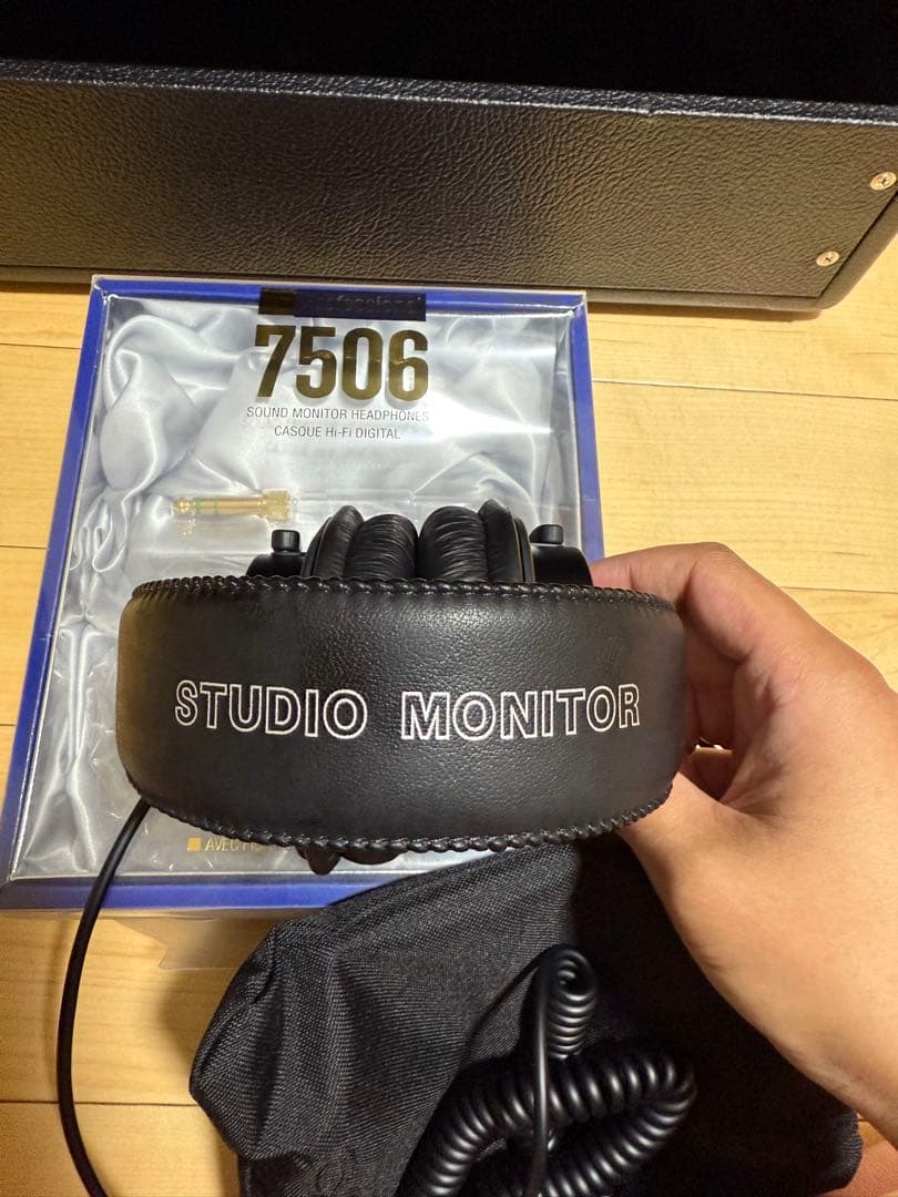 美品 sony MDR-7506 へッドフォン