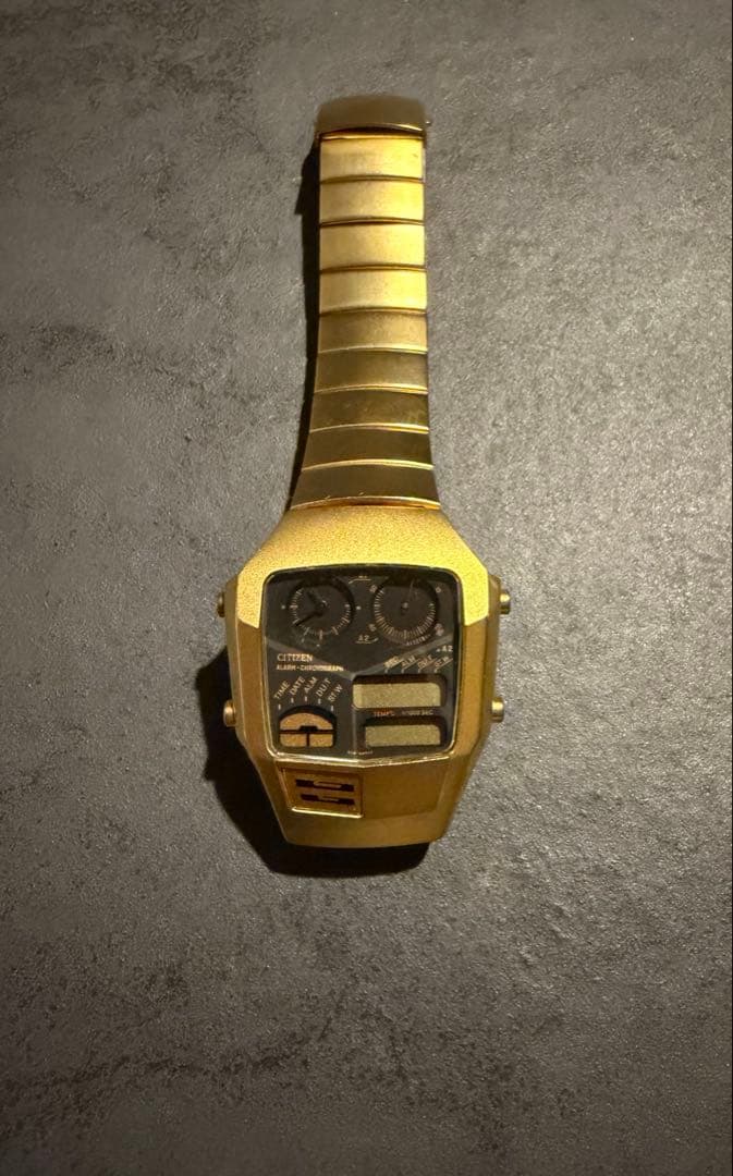 CITIZEN アナデジテンプ 腕時計ゴールド　※電池切れ　ジャンク品