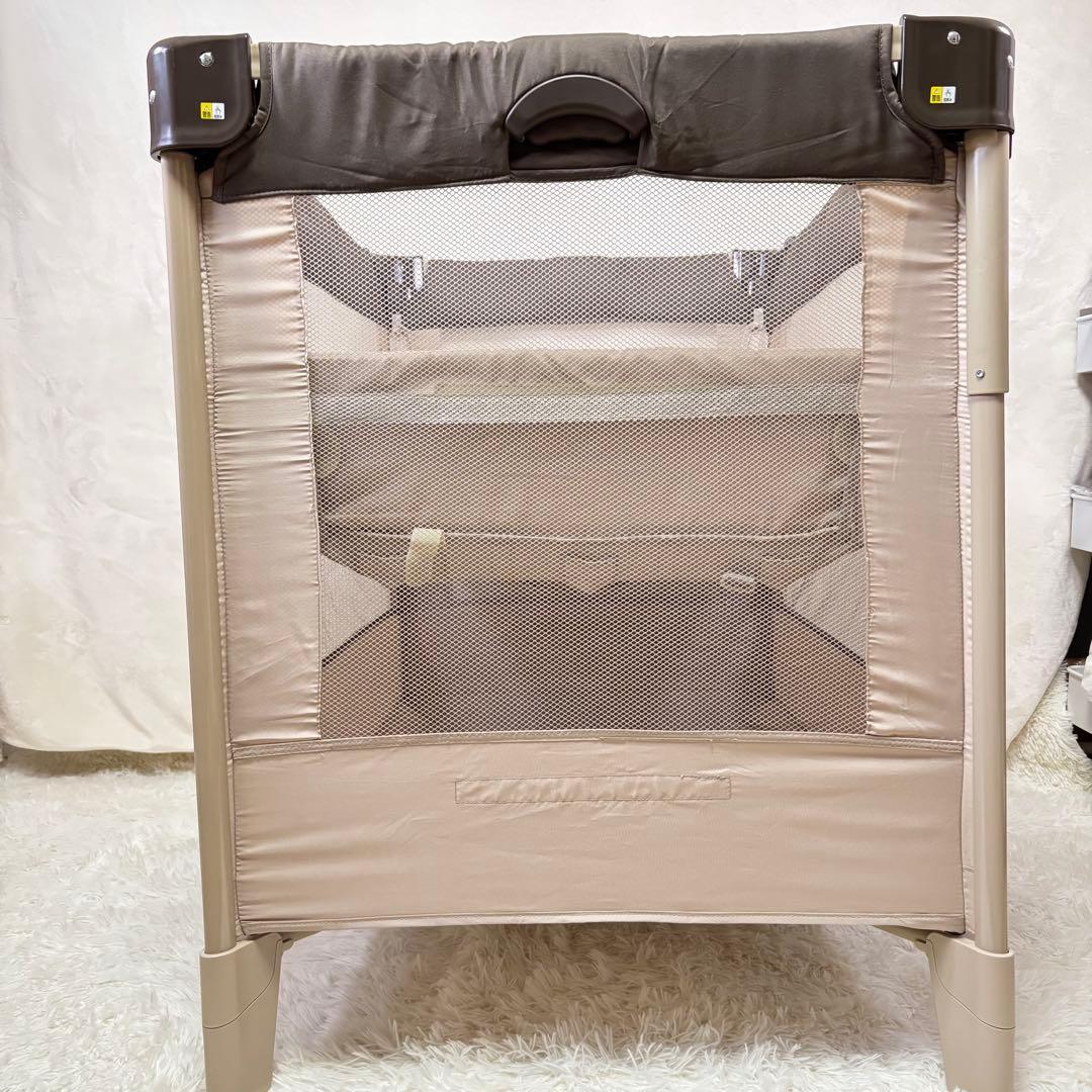 アップリカ　ココネル　66041 ココア　ベビー　ベッド