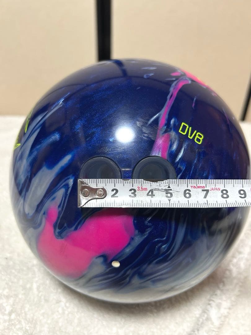 DV8 Violent Collision ボウリングボール
