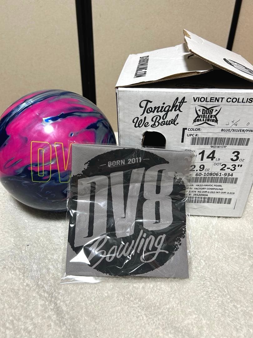 DV8 Violent Collision ボウリングボール