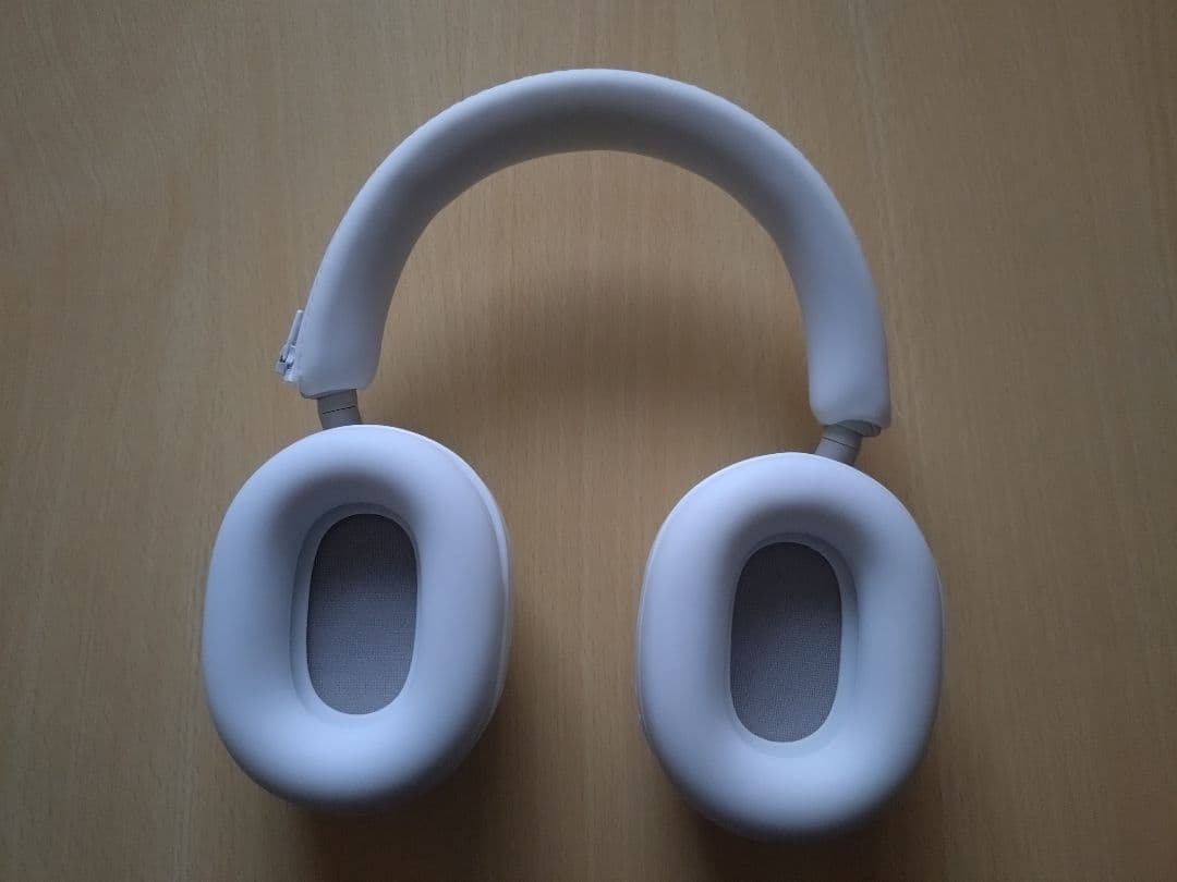 【ワイヤレスヘッドホン】 WH-1000XM5【SONY】