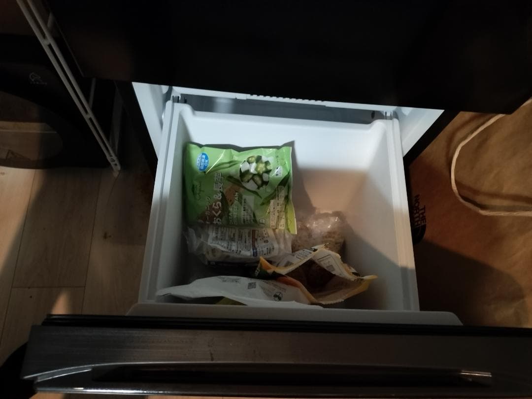 Hisense 冷蔵庫 黒