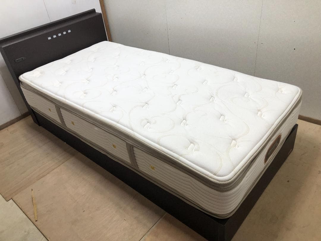 Simmons Beautyrest Premium ベッドセット 250123