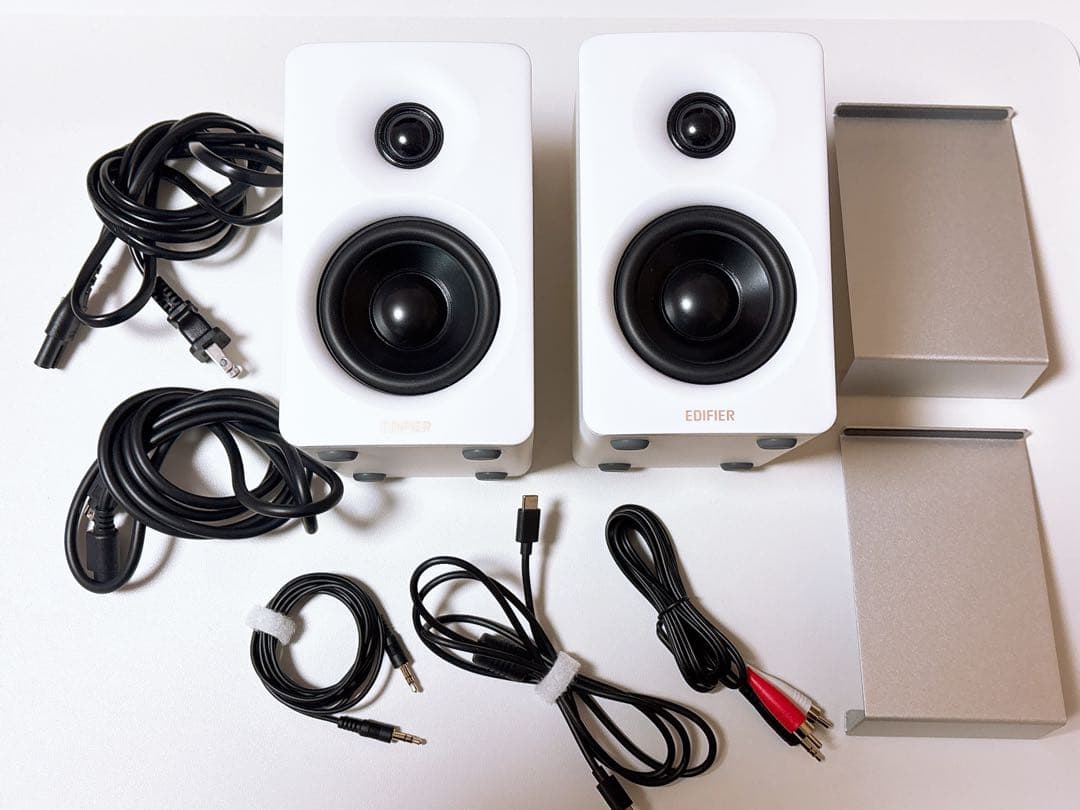 EDIFIER M60 ホワイトスピーカー