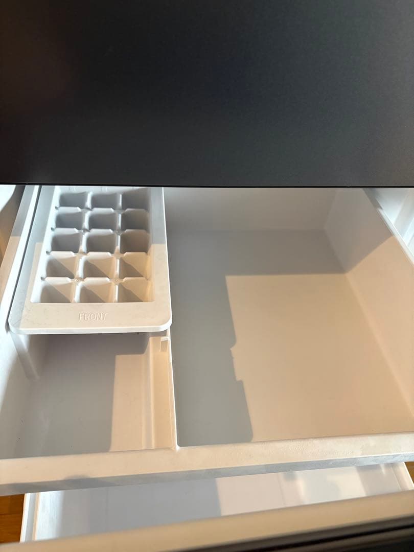 グレー 二段式冷蔵庫 LED照明付き