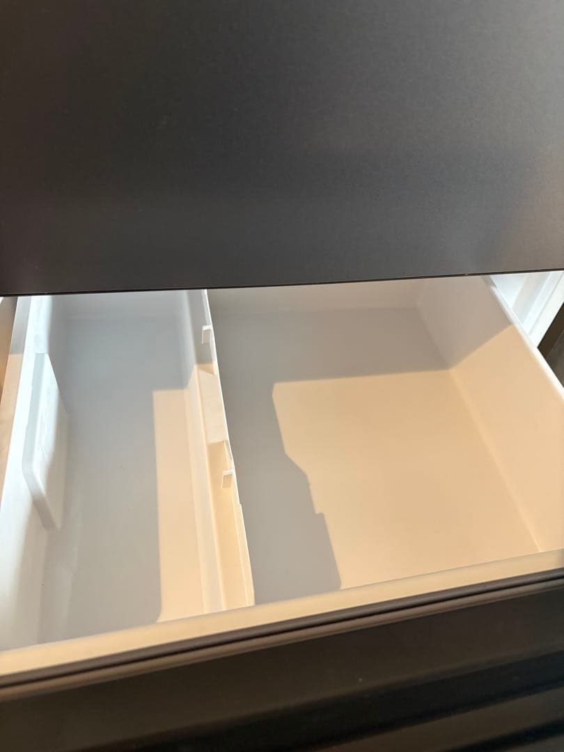 グレー 二段式冷蔵庫 LED照明付き