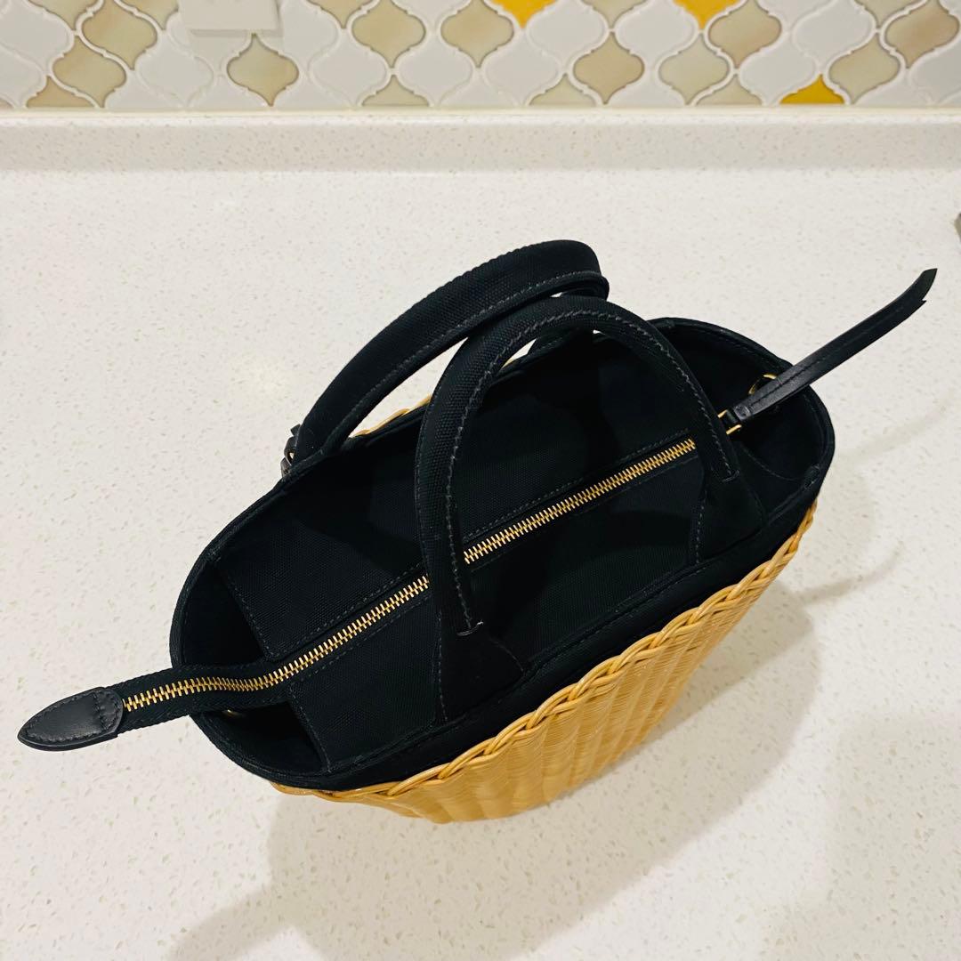 プラダ　かごバッグ　2way 美品