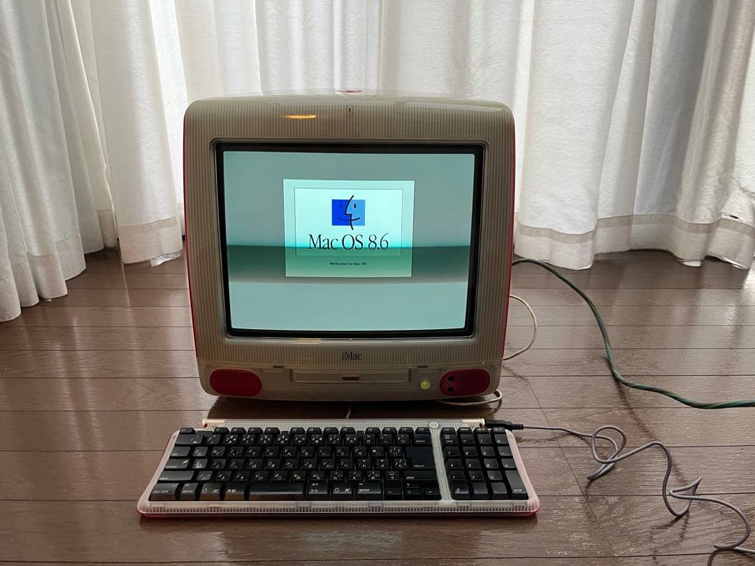 Apple iMac G3 ストロベリー　オリジナルのキーボード付き