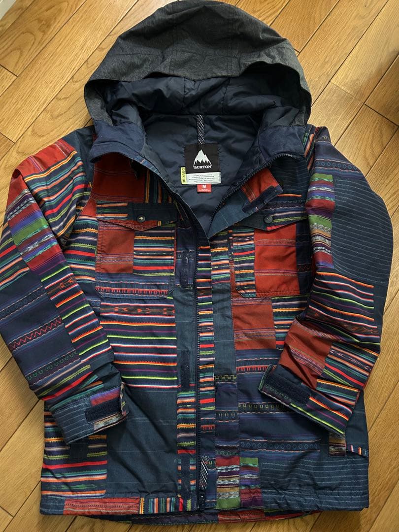 BURTON スノーボードジャケット上下セットMサイズ（140ー147）