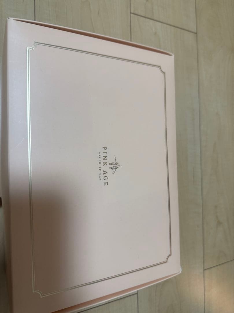 ピンクエイジ ウィッグ