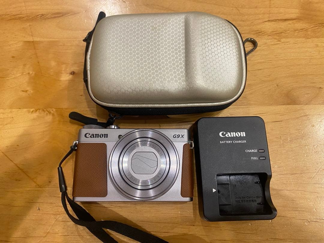 jiroさま専用⭐︎値下げ⭐︎Canon G9 X デジタルカメラ 本体と付属品