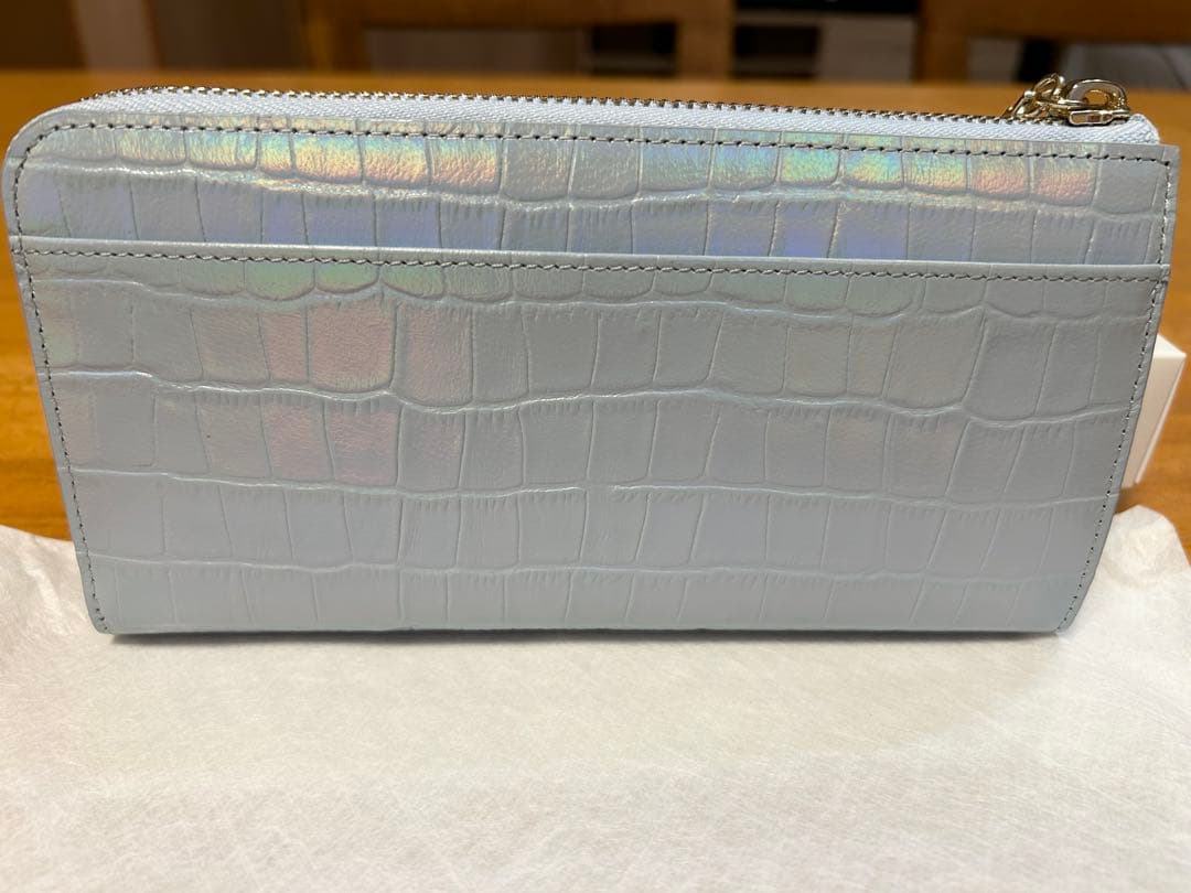 【美品】PINKY&DIANNE クロコダイル風長財布ブルー