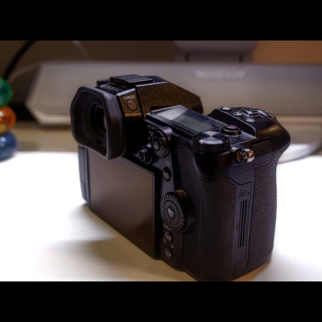 キ*ん様 【美品】LUMIX G9 Pro ボディ