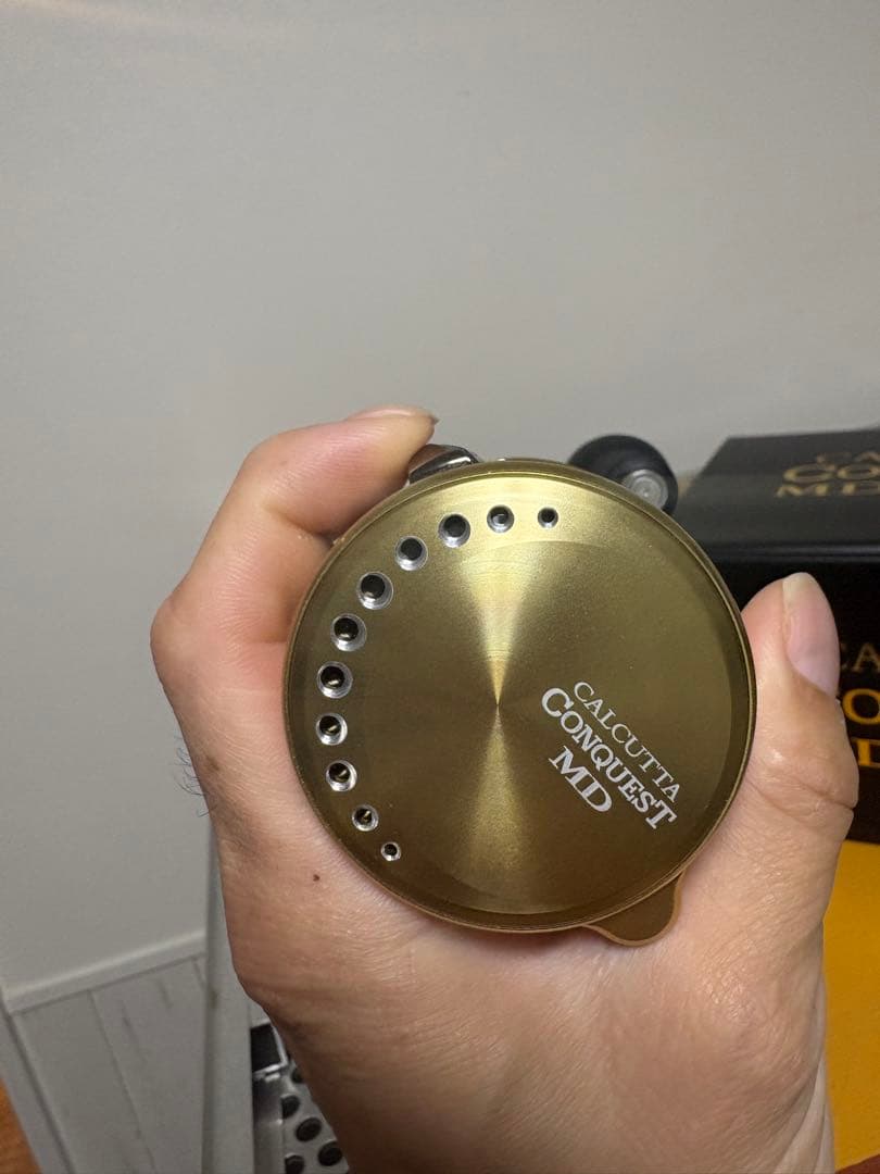 シマノ カルカッタ コンクエストMD 401ＸＧLH 未使用