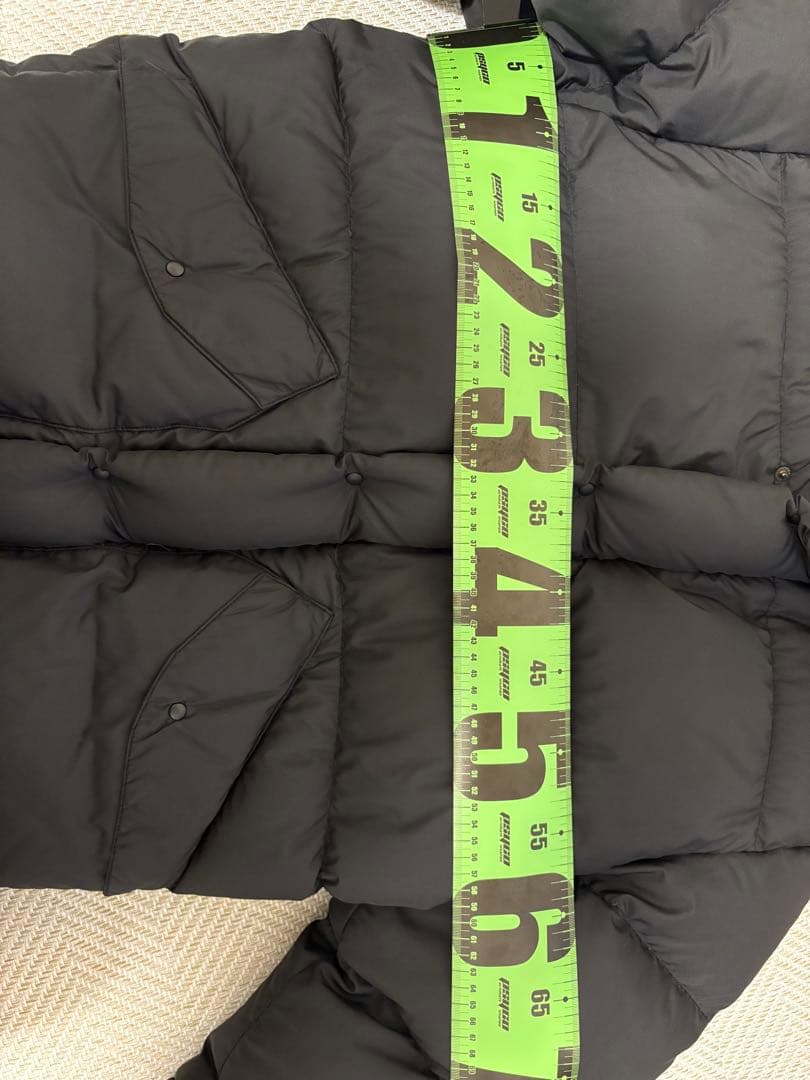 み　MONCLER ダウンジャケット