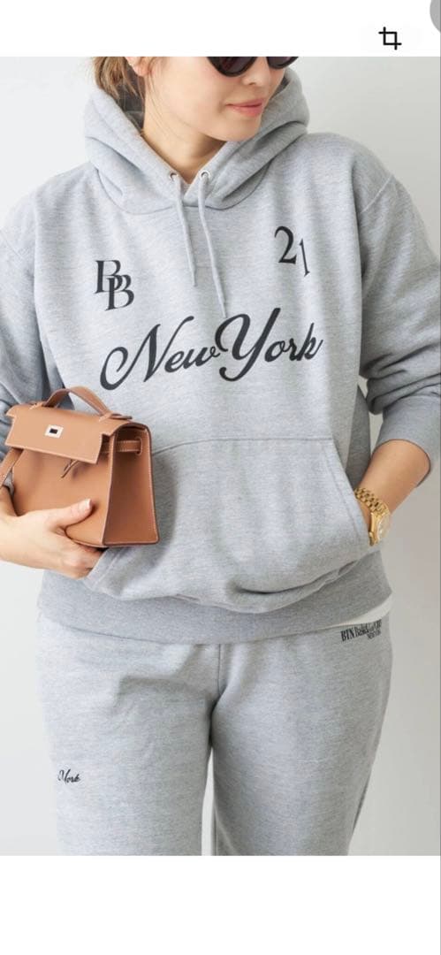 Deuxieme Class BNT フーディー