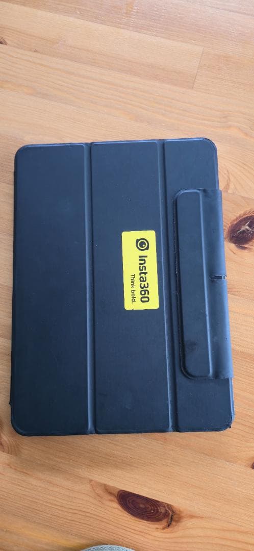 iPad Air (第5世代) Wi-Fi + Cellular 64GB