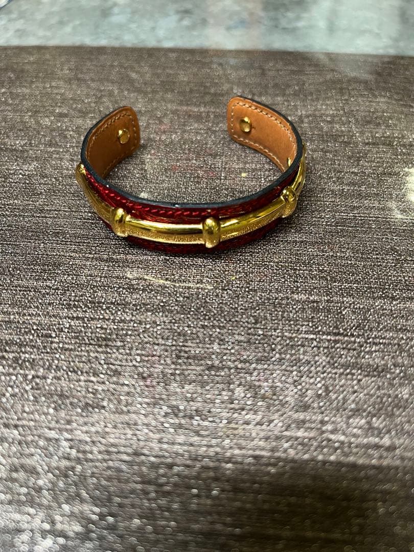 HERMES バングル レザー