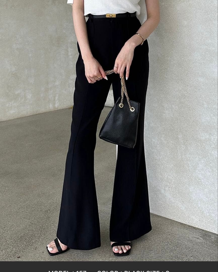 anuans バックベンツセミフレアパンツ