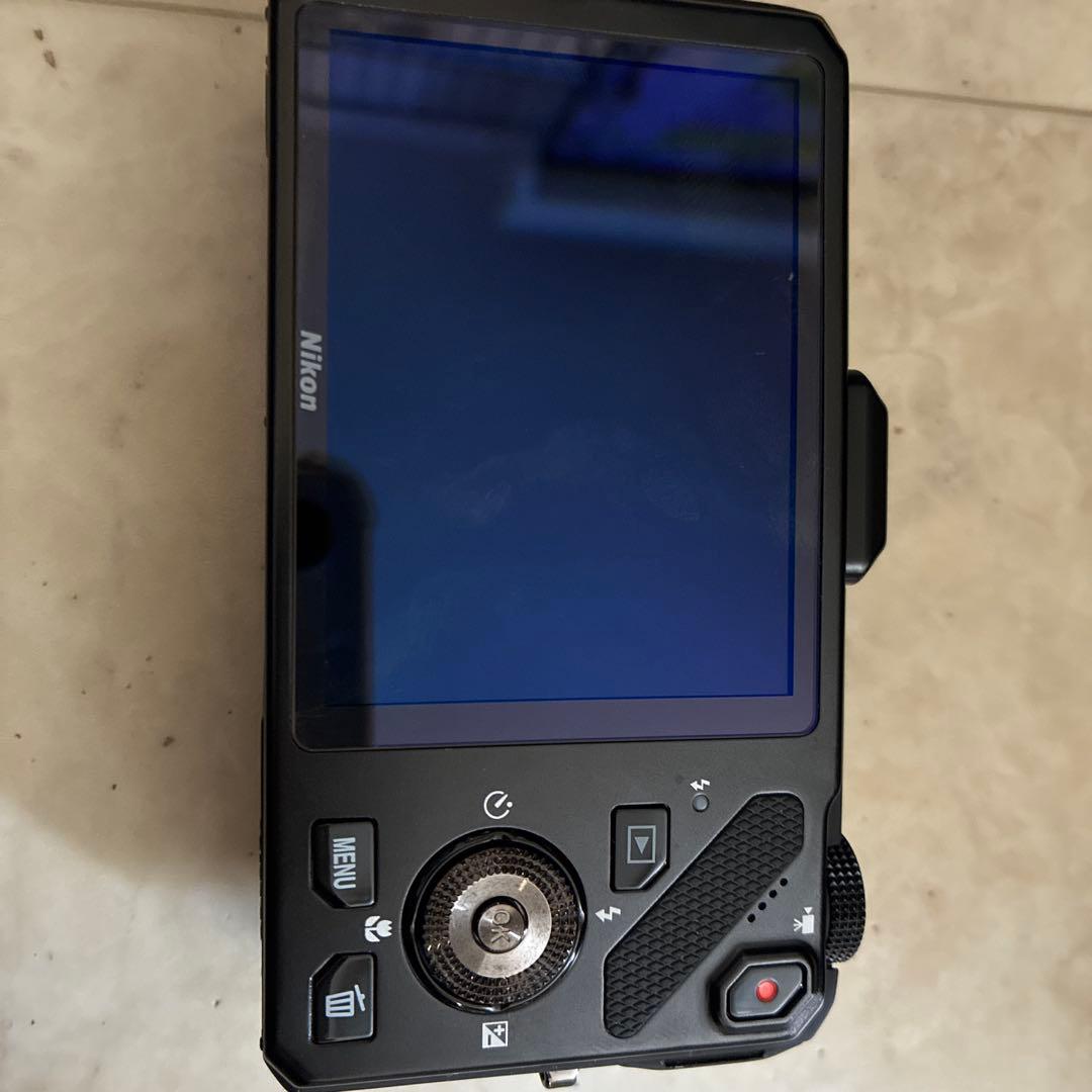 Nikon COOLPIX 18倍光学ズーム デジタルカメラ