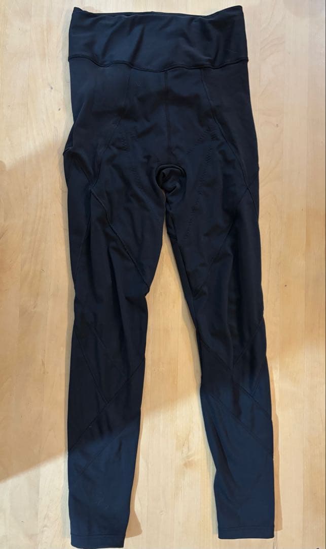 リントスルパーフェクトフォームLサイズ ヨガウェア 上下セット