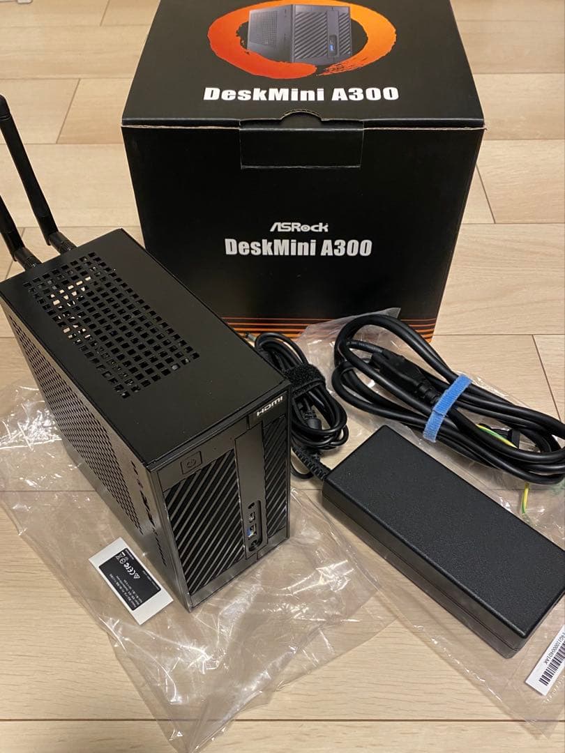 DeskMini A300【Ryzen5/32GB/Win11Pro/WiFi】