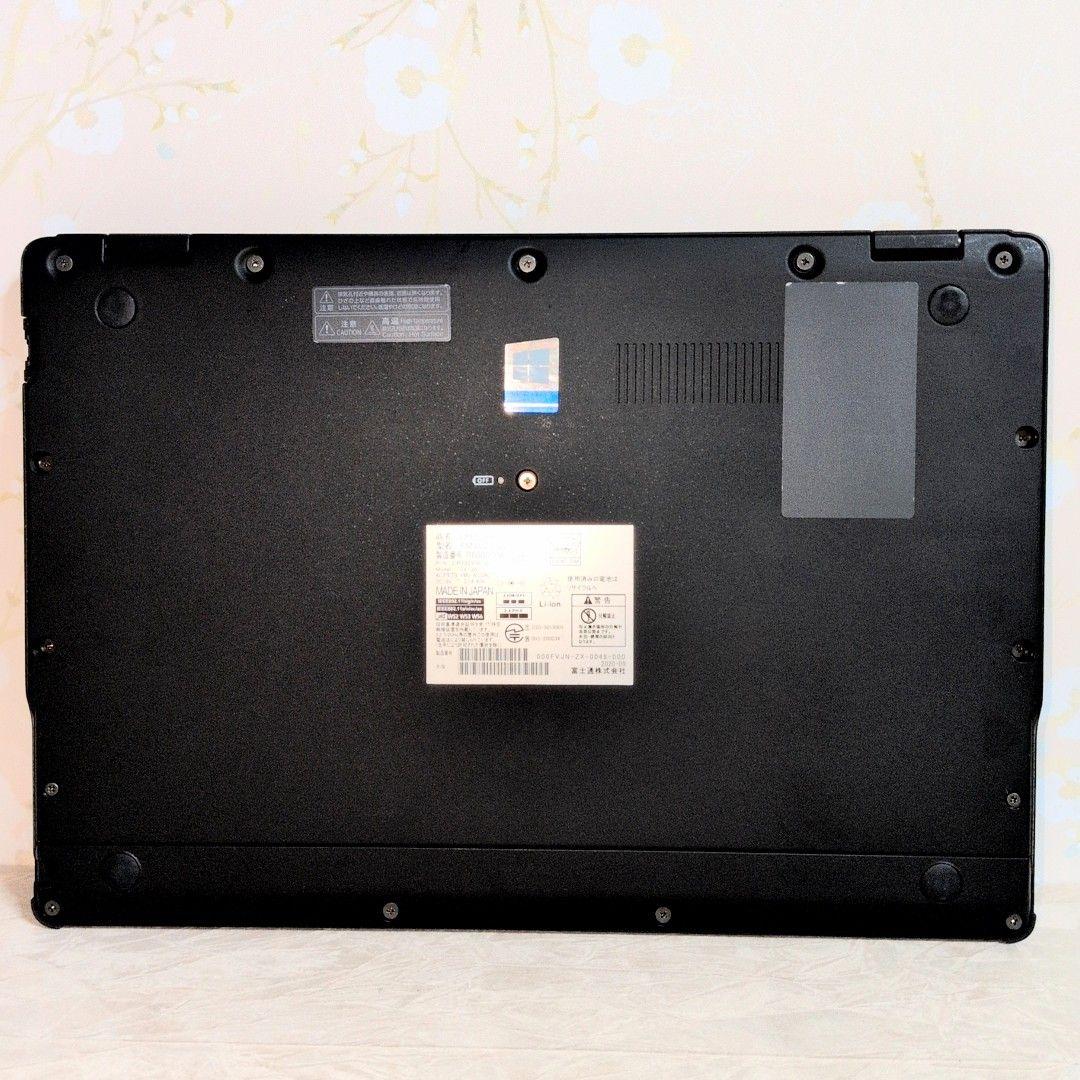 美品！動作良好！2020年製 小型・超軽量ノートPC 富士通 LIFEBOOK
