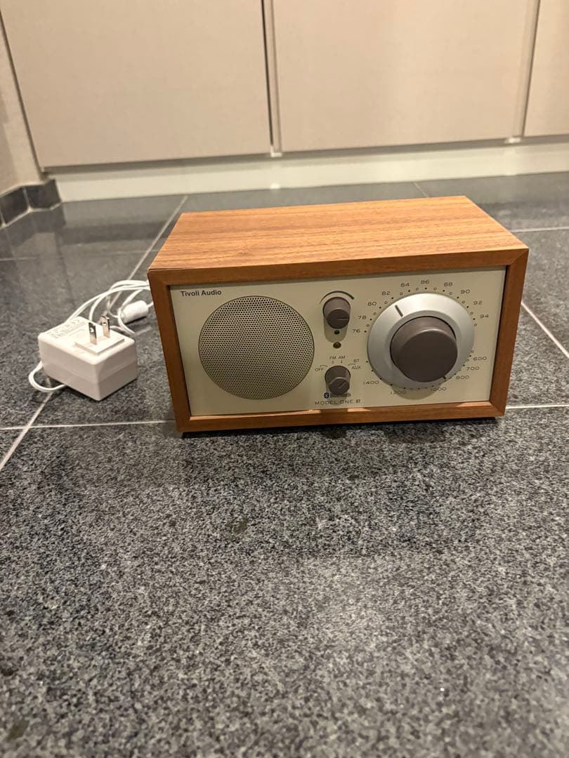 Tivoli Audio Model One ウッド調スピーカー