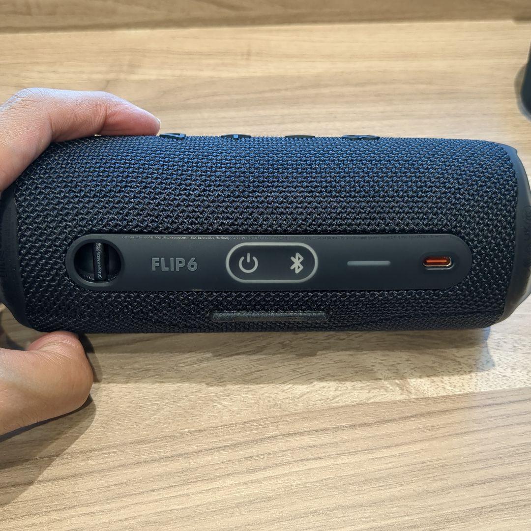 jbl flip6 ブラック　美品