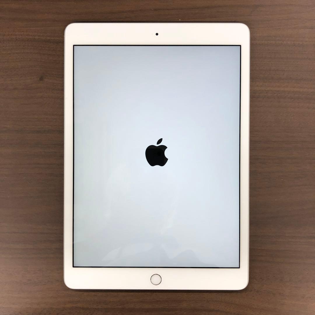 翔*ん様 iPad (第8世代) 32GB Wi-Fi モデル ID ad843