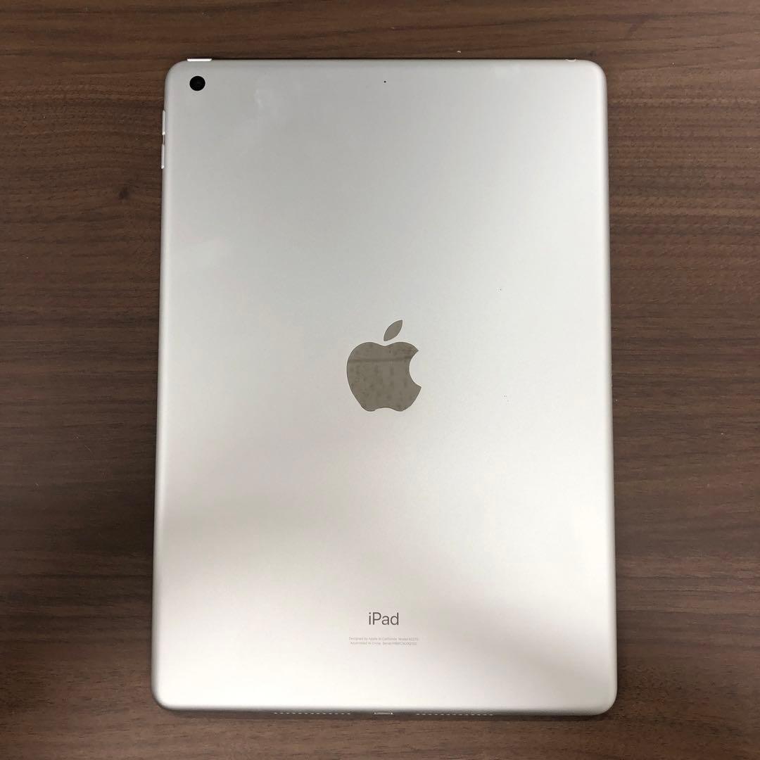 翔*ん様 iPad (第8世代) 32GB Wi-Fi モデル ID ad843