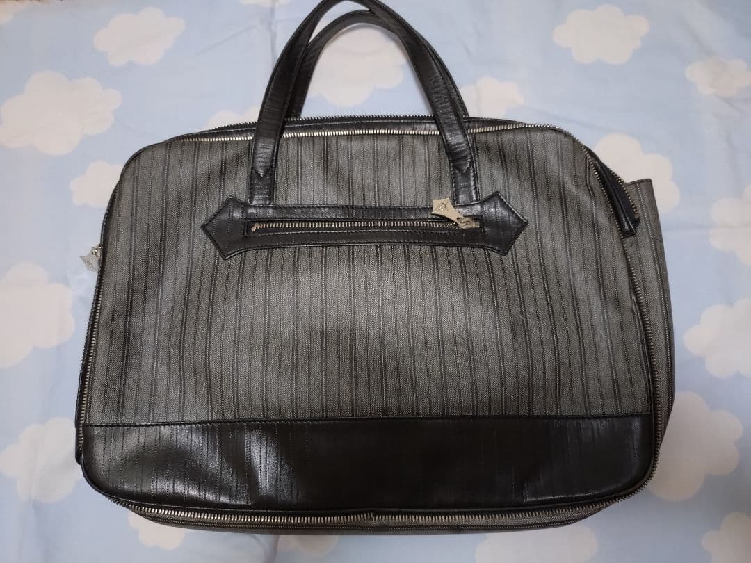 ヴィヴィアン ウエストウッド　ビジネスバッグ グレー ストライプ