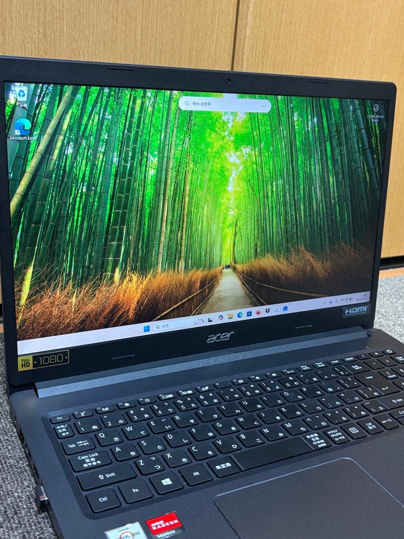 acer ノートPC 1920x1080 AMD Radeon