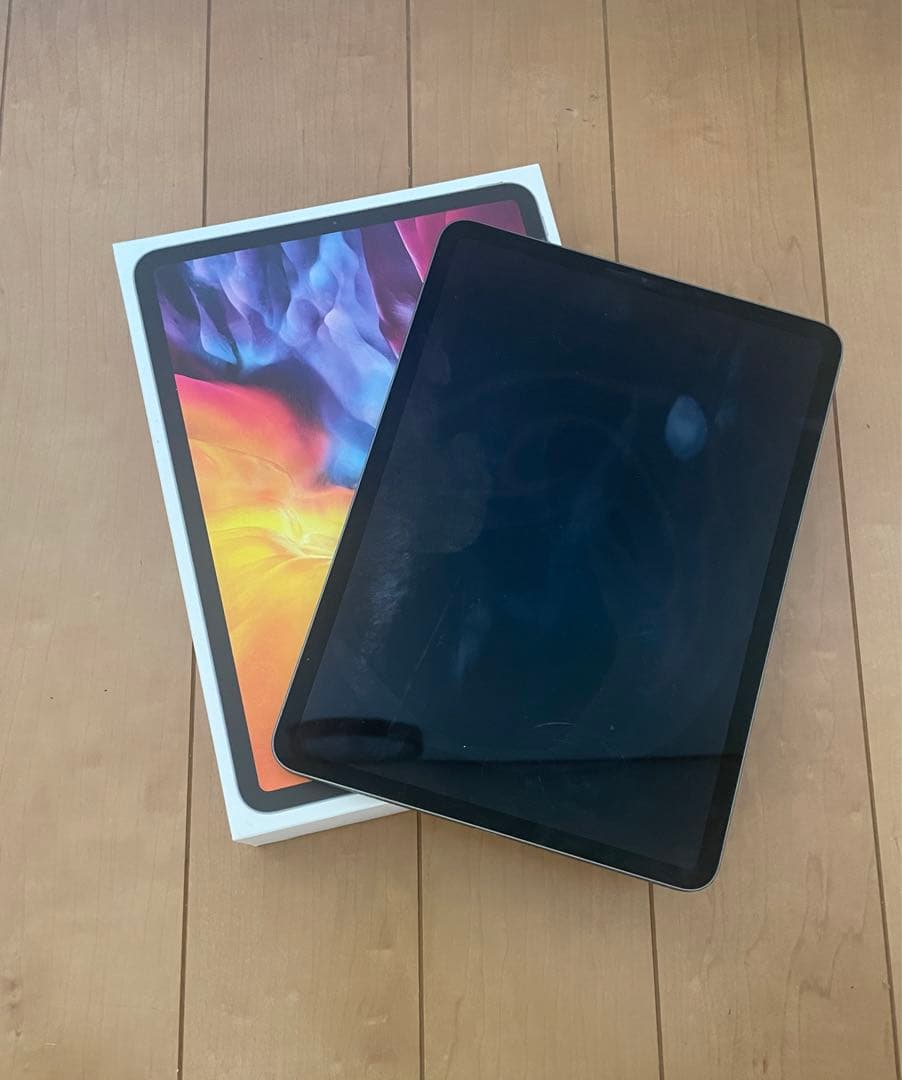 Apple iPad Pro 11インチ (第2世代) スペースグレー 液晶割れ