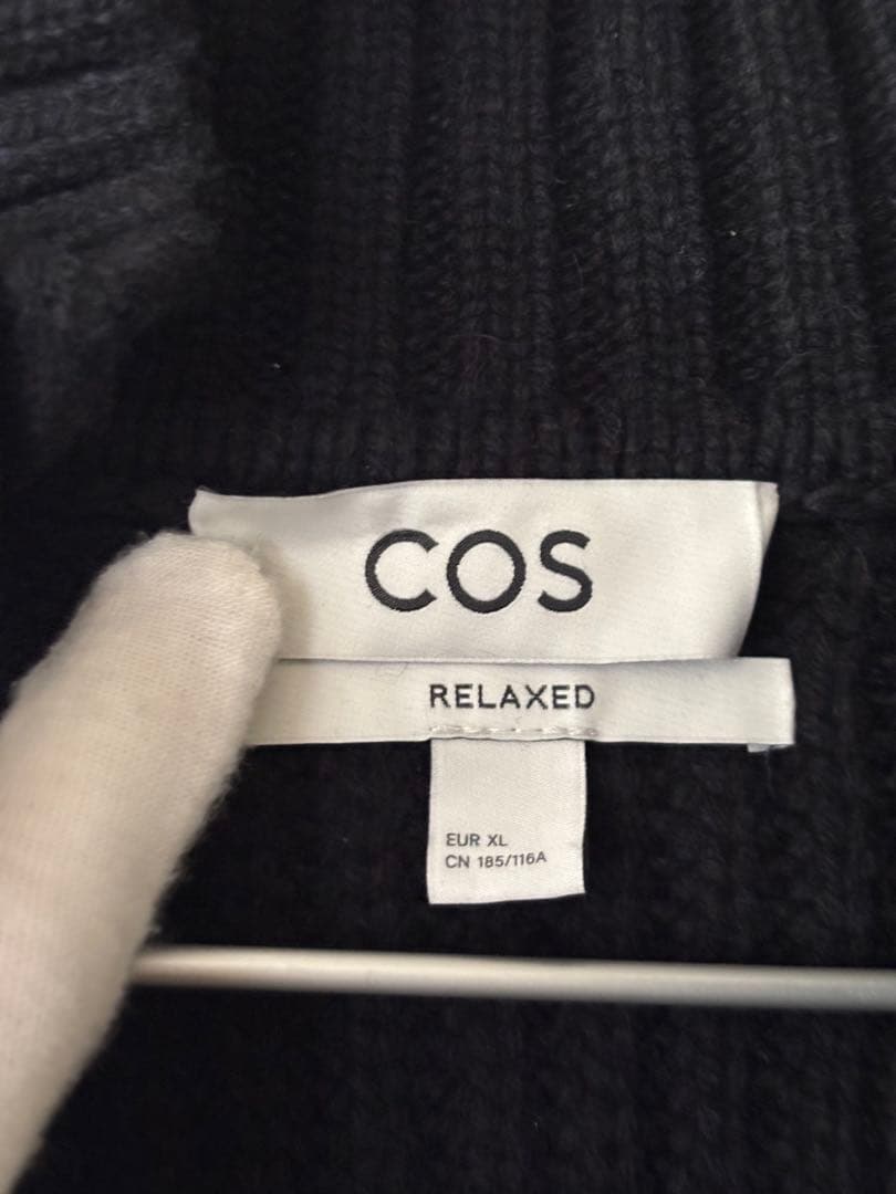コス　COS　ファンネルネックニットウールジャケット