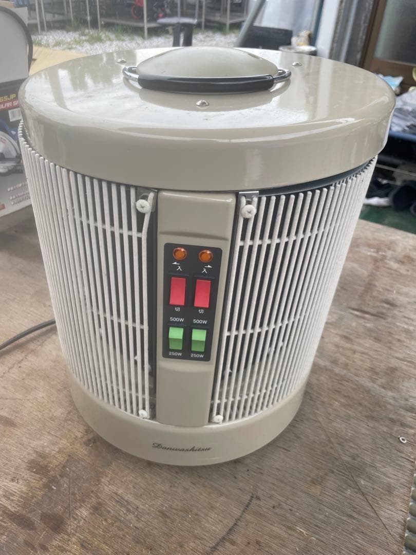 上*ん様 DAN1000-R16 電気ヒーター 1000W
