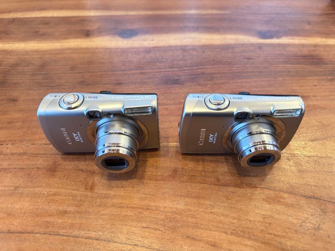 CANON IXY DIGITAL 800 IS キヤノン　イクシー　2台