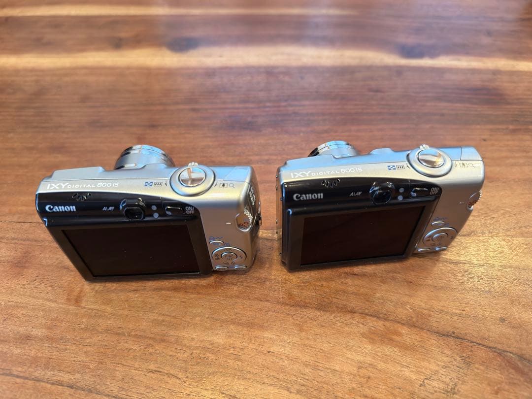 CANON IXY DIGITAL 800 IS キヤノン　イクシー　2台