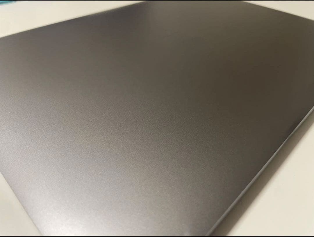 Apple MacBook air 2019年モデルスペースグレー 本体