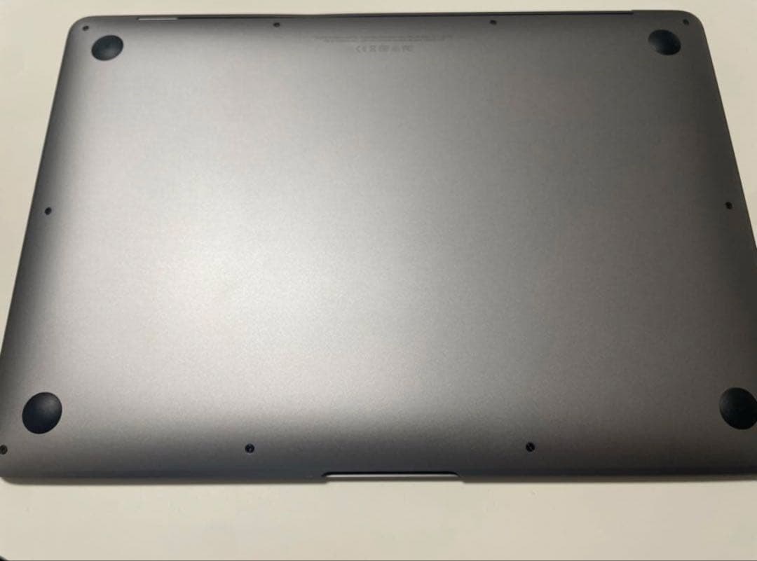 Apple MacBook air 2019年モデルスペースグレー 本体