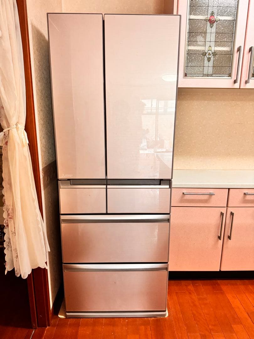 メルちゃん様三菱冷蔵庫MR-WX60A-P 幅68.5cmたっぷり大容量600L