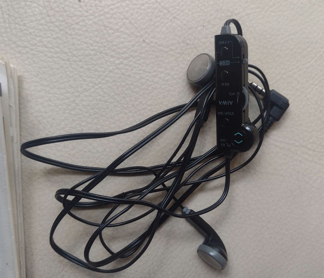 AIWA HS-F50 ステレオカセットレコーダー　ジャンク品